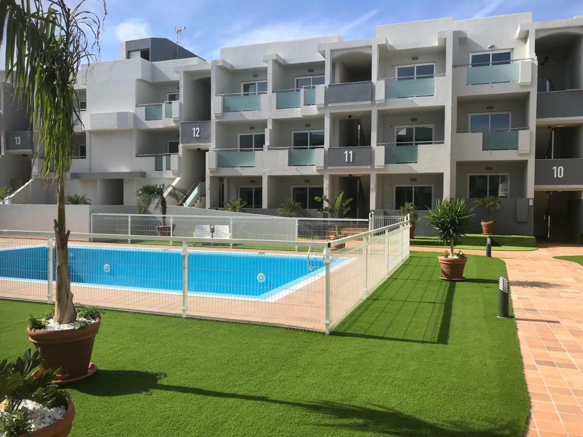 Nice And Sunny Apartment Коральео Экстерьер фото