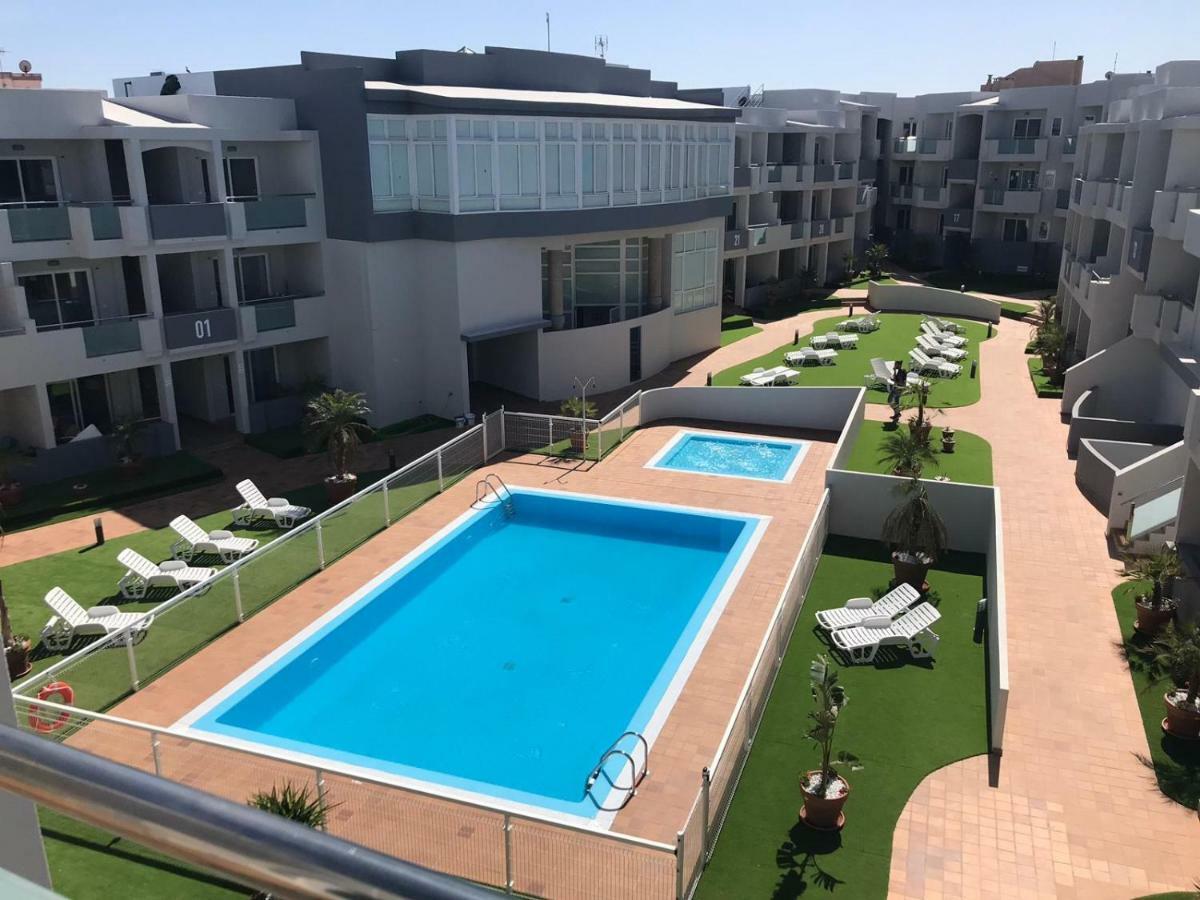 Nice And Sunny Apartment Коральео Экстерьер фото